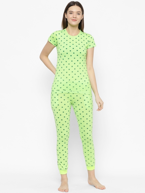 

VIMAL JONNEY Women Green Printed Night Suit