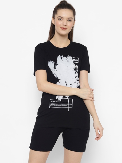 

VIMAL JONNEY Women Black Printed T-shirt with Shorts