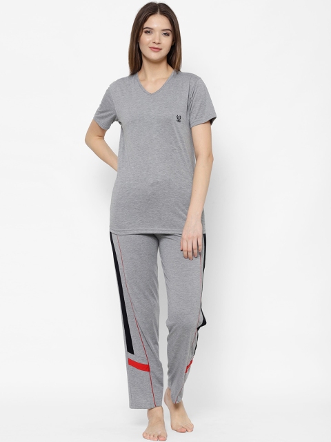 

VIMAL JONNEY Women Grey T-shirt with Trousers