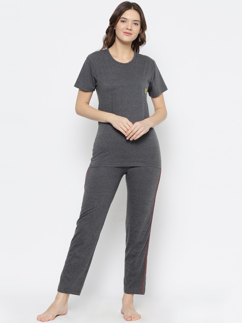 

VIMAL JONNEY Women Grey T-shirt with Trousers
