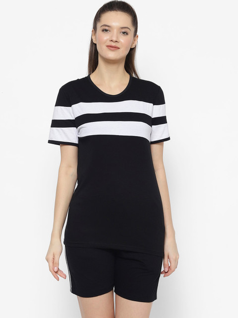 

VIMAL JONNEY Women Black Colourblocked Night suit