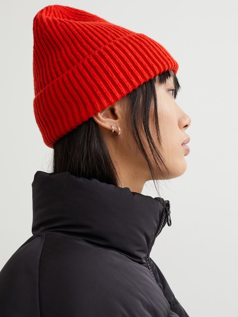 

H&M Women Red Rib-Knit hat