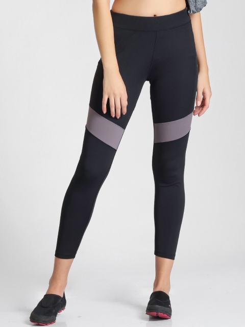 

POKER ACTIVE Women Black Solid Slim-Fit Tights