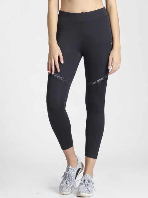

POKER ACTIVE Woman Black Solid Slim-Fit Tights