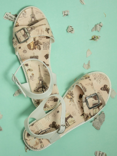 

Brauch Women Beige Printed Open Toe Flats with Buckles