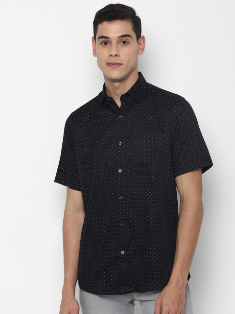 

Allen Solly Men Black Solid Pure Cotton Shirt
