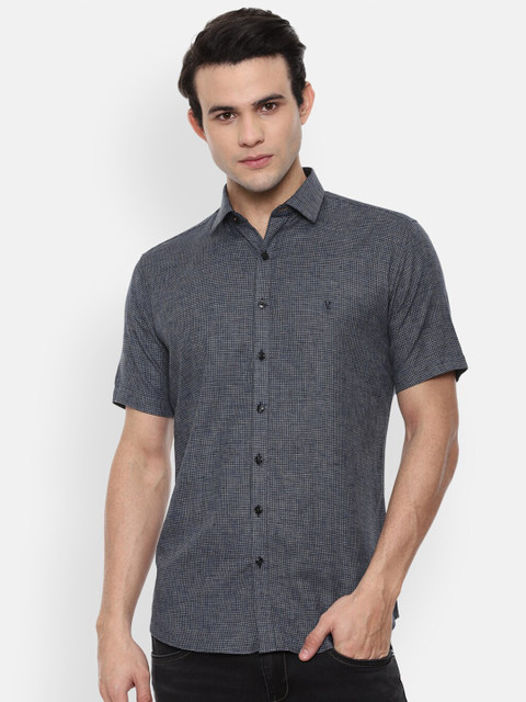 

V Dot Men Grey Slim Fit Opaque Printed Casual Shirt