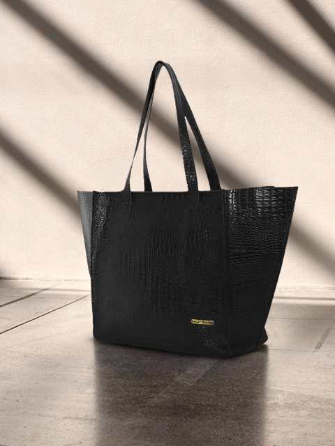 

Bagsy Malone Black Animal PU Oversized Shopper Handheld Bag with Cut Work