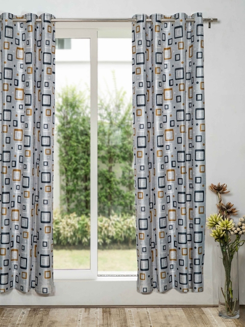 

SHIVANAA HOMES Silver-Toned & Blue Geometric Door Curtain