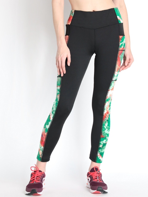 

Chkokko Woman Black & Green Printed Sports Tights