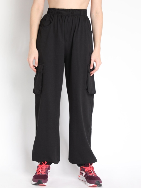 

CHKOKKO Boys Black Printed Track Pants