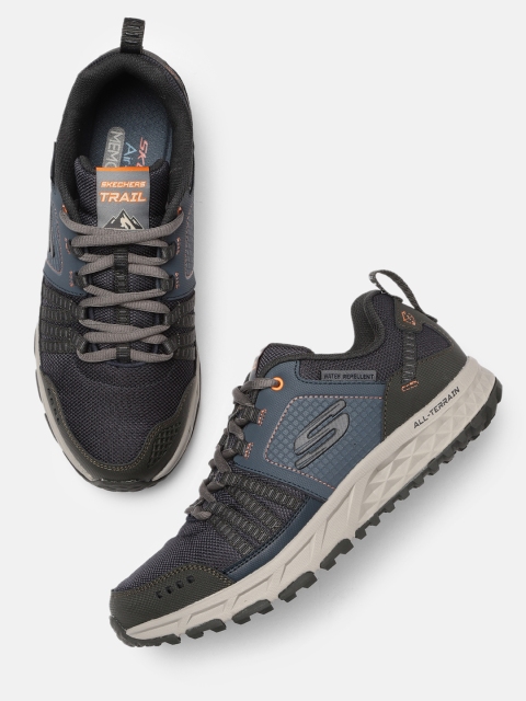 

Skechers Men Navy Blue & Green Escape Plan Sneakers