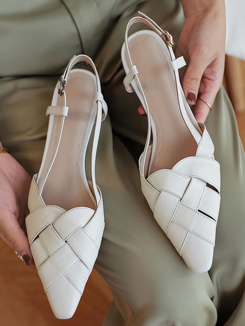 

Street Style Store Women White Ballerinas Flats