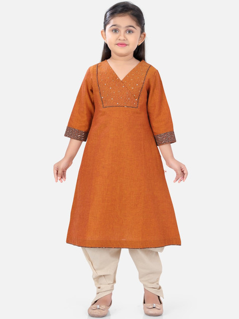 

Ashneeta Girls Rust Pure Cotton Kurta with Churidar