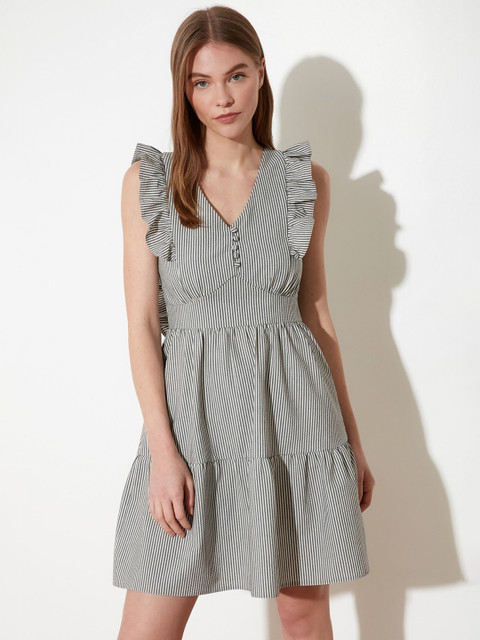 

Trendyol Multi-Coloured Striped Dress