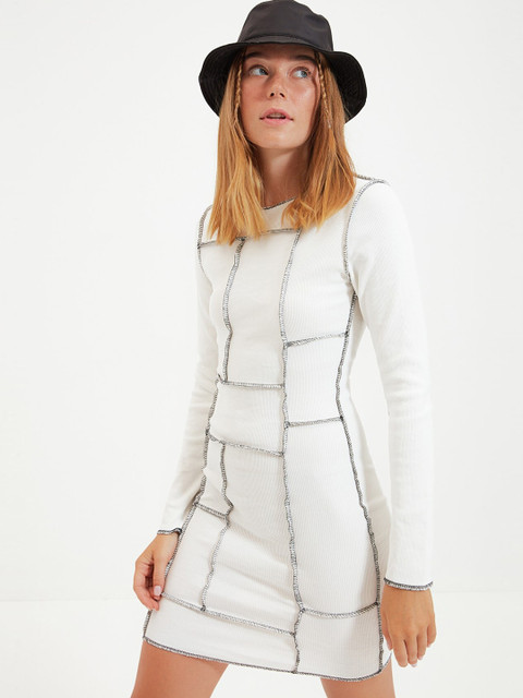 

Trendyol Classic White Solid Dress