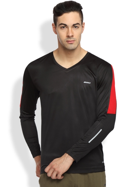 

2GO Men Black Solid V-Neck T-shirt