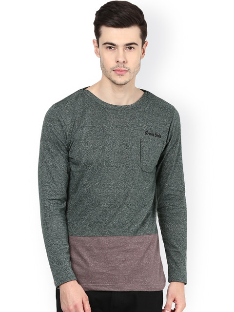 

Avoir Envie Men Green & Taupe Colourblocked Round Neck Slim Fit T-shirt