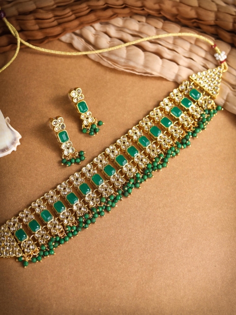 

Priyaasi Women Green Kundan Studded & Beaded Jewelry Set, Gold