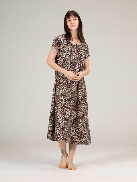 

evolove Brown Printed Maxi Nightdress