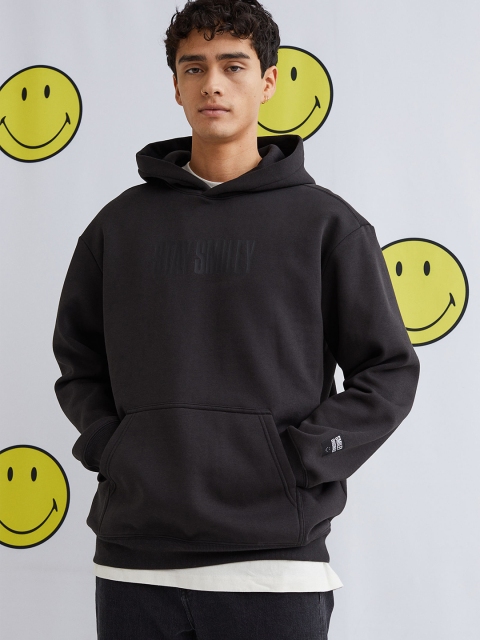 

H&M Men Black & Yellow Printed Relaxed Fit Motif-Detail Hoodie