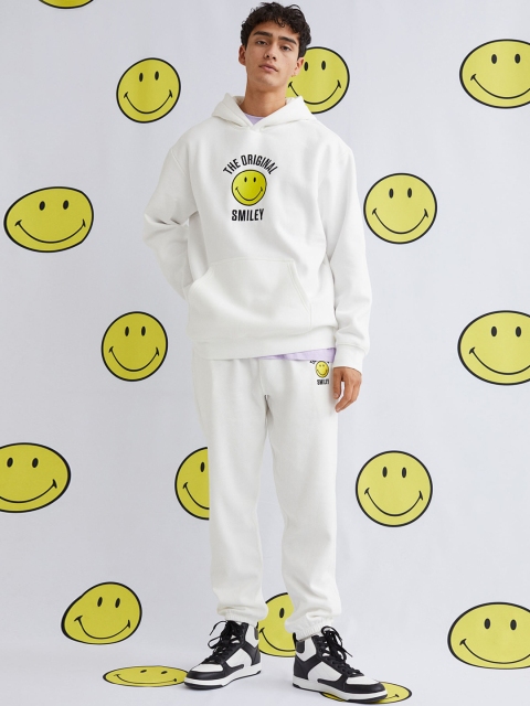

H&M Men White Regular Fit Joggers