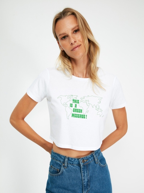 

Trendyol Women Classic White Graphic Tshirt