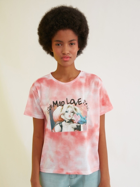 

Trendyol Women Pretty Pink Graphic Tshirt