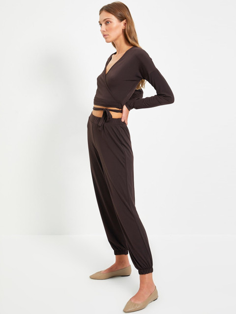 

Trendyol Women Brown Loose Fit High-Rise Trousers