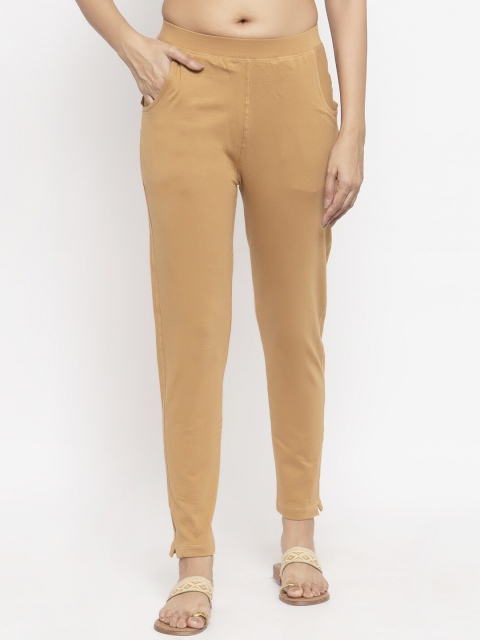 

NEUDIS Women Beige Solid Ankle-Length Slim-Fit Leggings