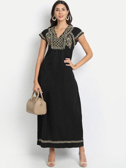 

HOUSE OF KARI Black & Beige Embroidered Maxi Dress