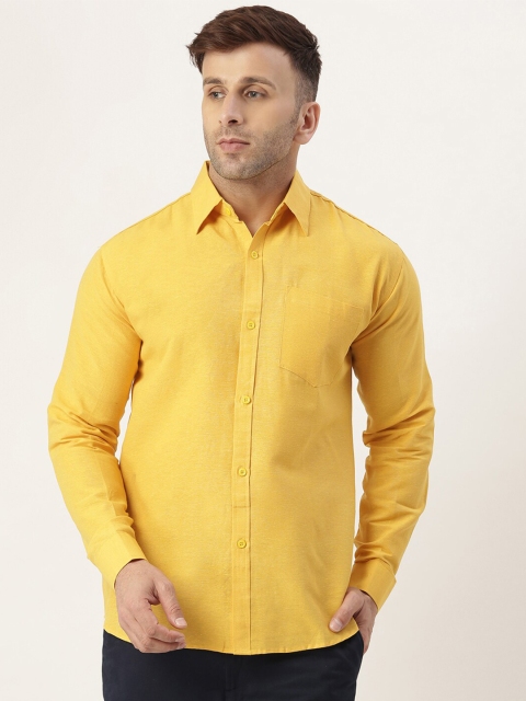 

KHADIO Men Yellow Casual Shirt