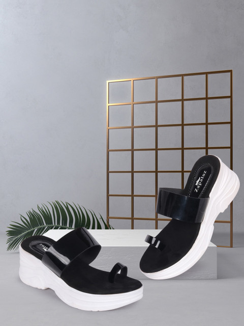 

ZAPATOZ Black PU Party Block Sandals