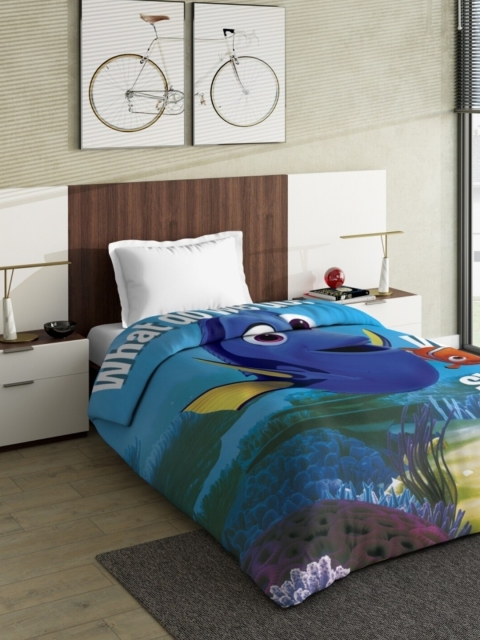 

DDecor Blue & White Cartoon Characters Mild Winter 210 GSM Single Bed Comforter