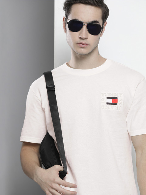 

Tommy Hilfiger Men Off White Embroidery Detail Pure Cotton T-shirt