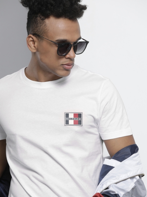 

Tommy Hilfiger Men White Pure Cotton T-shirt
