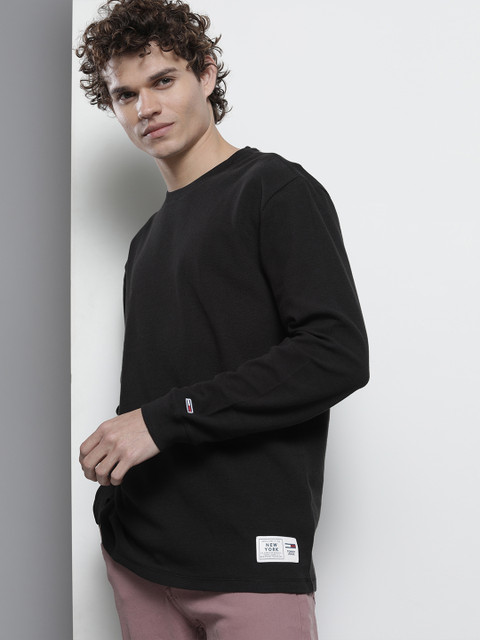 

Tommy Hilfiger Men Black Organic Cotton Applique T-shirt