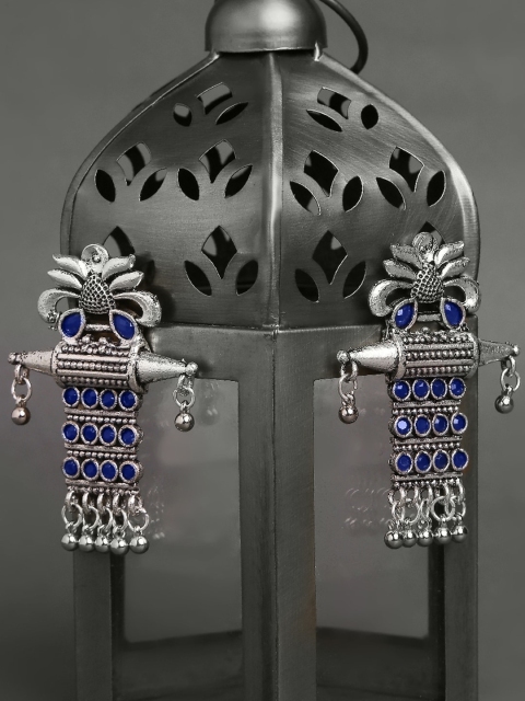 

OOMPH Silver-Toned & Blue Oxidised Contemporary Drop Earrings