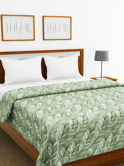

BIANCA Green & White AC Room 300 GSM Double Bed Comforter