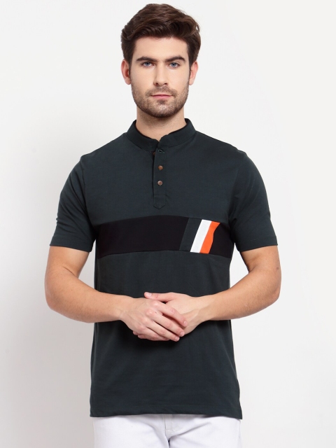

Kalt Men Green & Black Mandarin Collar T-shirt