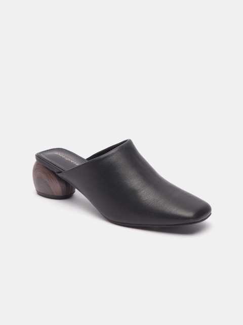 

shoexpress Black Block Mules