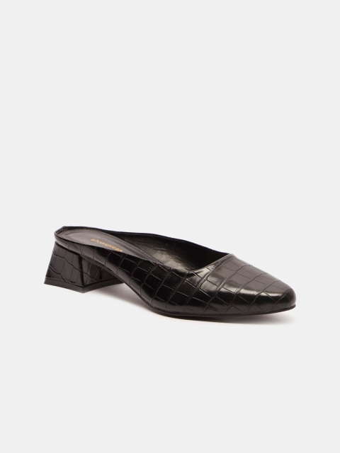 

shoexpress Black Textured Block Mules