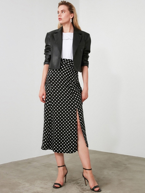 

Trendyol Women Black & White Printed A-Line Midi Skirt