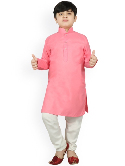 

SG YUVRAJ Boys Pink Solid Straight Kurta with Pyjamas