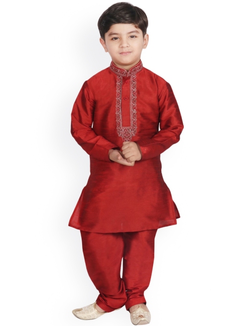 

SG YUVRAJ Boys Maroon Solid Raw Silk A-line Kurta with Churidar