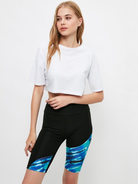 

Trendyol Women Stylish Black Printed Tights