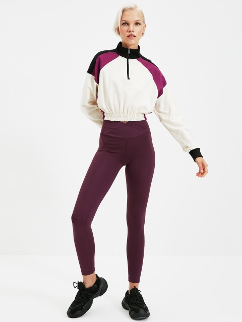 

Trendyol Women Deep Burgundy Solid Tights