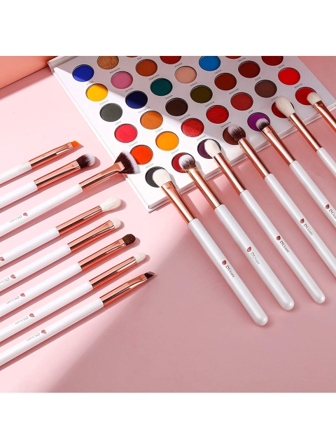 

Ducare Women White Set of 15 Eyeshadow Brush