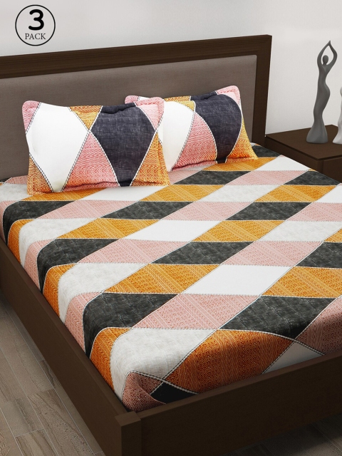 

Story@home Black & White Geometric 186 TC 3 Queen Bedsheets with 6 Pillow Covers