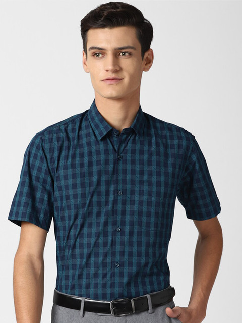 

Peter England Men Navy Blue Checked Formal Shirt